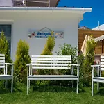 Bed and breakfast Fiko Golturkbuku