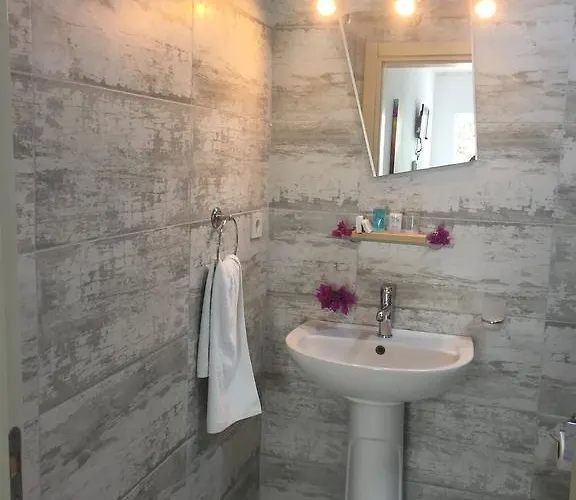 Fiko فندق مبيت وإفطار